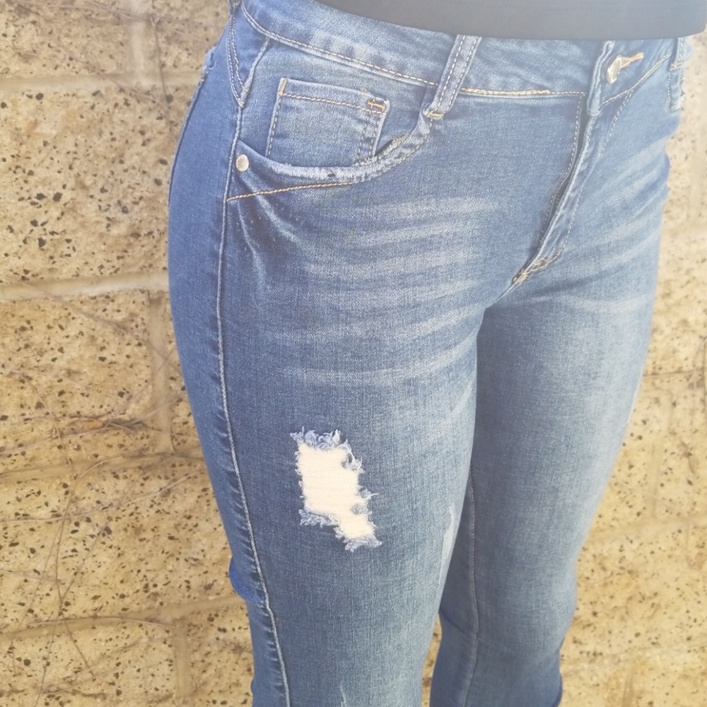 High Rise Jeans - Picture 3 of 4